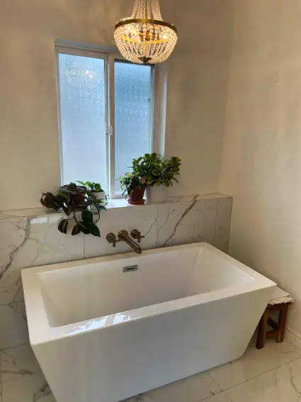 Bath Tub